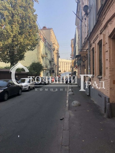 Rent 1-for apartments in the heart of the Square of Independence - Real Estate Stolny Grad photo 13