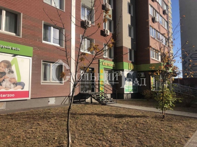 Rental of 43 sq.m in RC Patriotika - Real Estate Stolny Grad photo 1