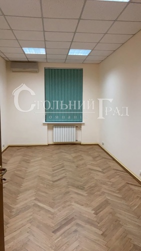 Office rent 90 sq.m in the center of Kiev - Real Estate Stolny Grad photo 2