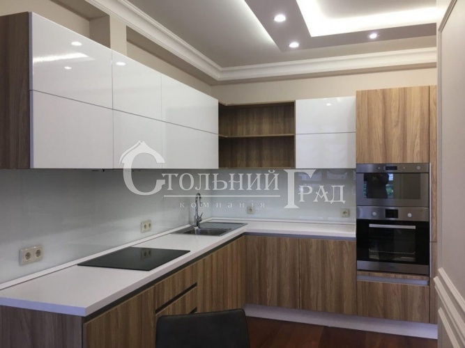 Rent an excellent apartment with a parking in the residential complex Podvysotsky on Pechersk - Real Estate Stolny Grad photo 1