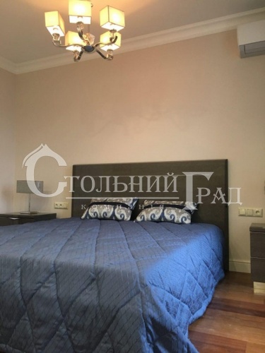 Rent an excellent apartment with a parking in the residential complex Podvysotsky on Pechersk - Real Estate Stolny Grad photo 4