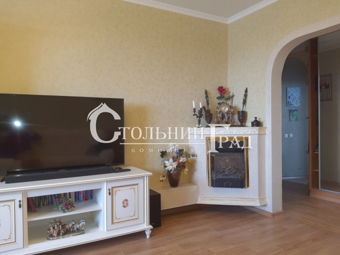 Продажа видовой 4-к квартиры 87 кв.м метро Академгородок - АН Стольный Град фото 1