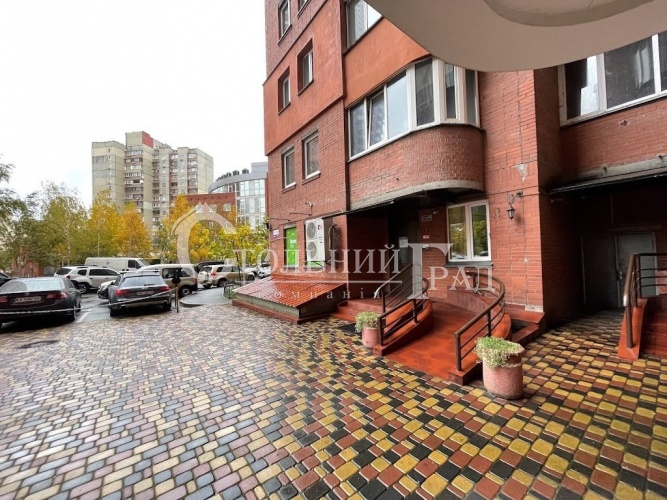 Sale of a unique 5-room apartment Poznyaki metro station  - Real Estate Stolny Grad photo 2
