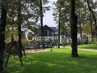 Продам усадьбу в закрытом коттеджном городке в сосновом лесу - АН Стольный Град фото 1