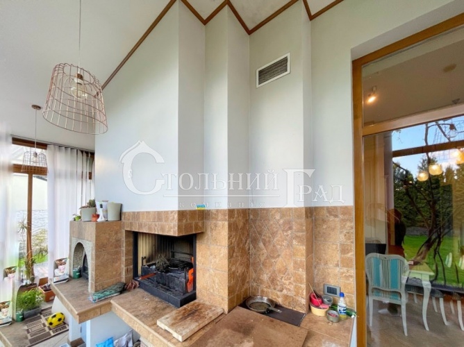 Rent a stylish fashion house for a family in Chabany, 5 km from Kyiv - Stolny Grad photo 23