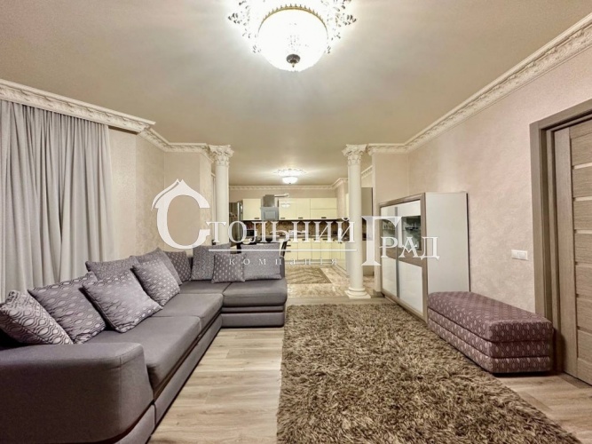 Sale 4-bedroom apartment with an excellent layout General Gennady Vorobyov St. - Stolny Grad photo 1