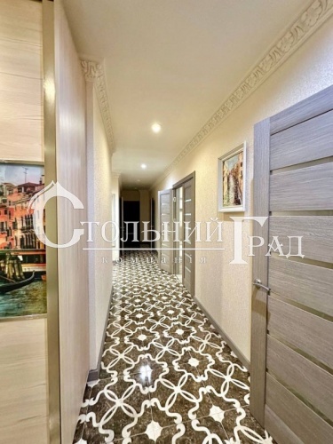 Sale 4-bedroom apartment with an excellent layout General Gennady Vorobyov St. - Stolny Grad photo 17