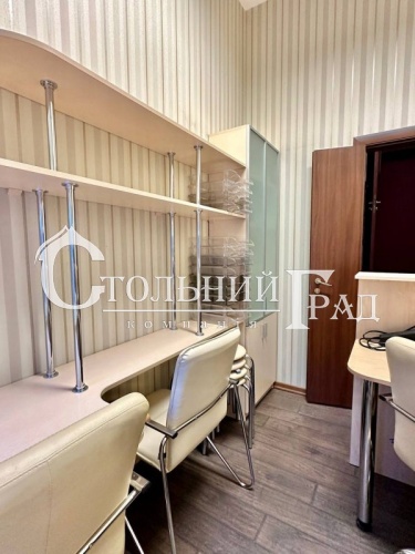 Rent a small office in the center of Kiev, Golden Gate district - Stolny Grad photo 6