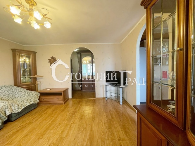 Comfortable 4-bedroom apartment for sale in Voskresenka - Stolny Grad photo 3