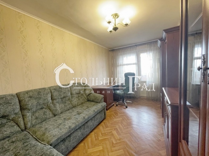 Comfortable 4-bedroom apartment for sale in Voskresenka - Stolny Grad photo 11