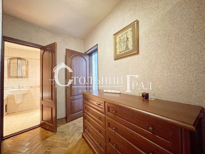 Comfortable 4-bedroom apartment for sale in Voskresenka - Stolny Grad photo 14