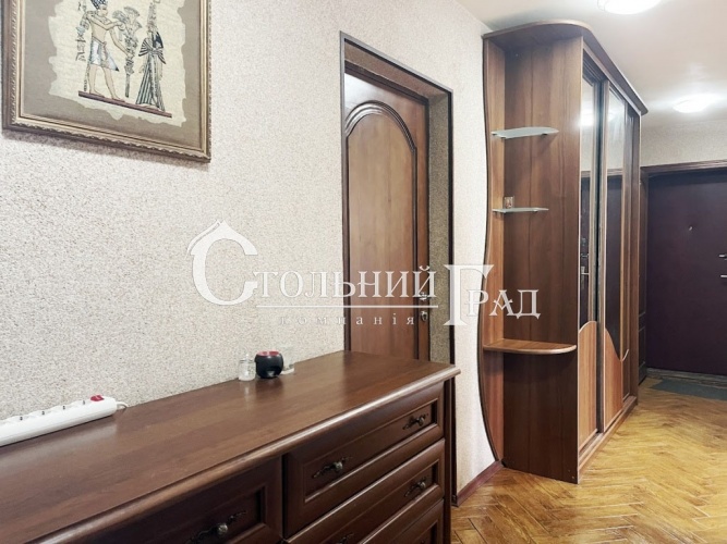 Comfortable 4-bedroom apartment for sale in Voskresenka - Stolny Grad photo 18