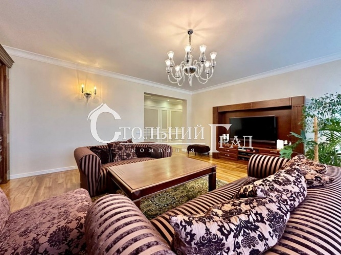 Rent 4-bedroom apartment with library on Podol - Stolny Grad photo 3