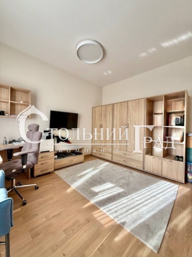 Family apartment for sale with 3 bedrooms near Volodymyrskyi market in Kiev - Stolny Grad photo 8