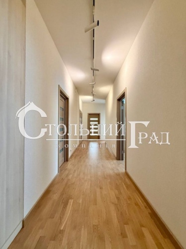 Family apartment for sale with 3 bedrooms near Volodymyrskyi market in Kiev - Stolny Grad photo 13