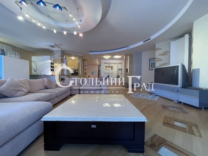 Продажа уникального пентхауса 550 кв.м. возле КиМУ - АН Стольный Град фото 11