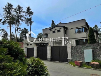 Selling a house in Koncha-Zaspa in the forest - Stolny Grad photo 1