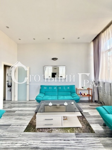 Rent a 3-room apartment in the quiet historic center of Kiev - Stolny Grad photo 3