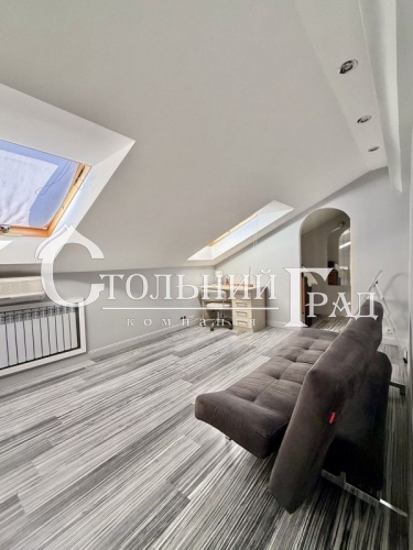 Rent a 3-room apartment in the quiet historic center of Kiev - Stolny Grad photo 7