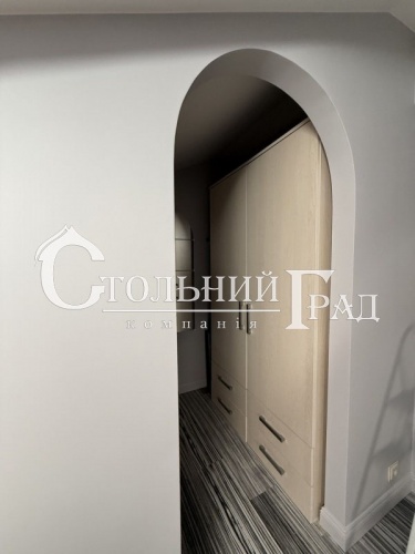 Rent a 3-room apartment in the quiet historic center of Kiev - Stolny Grad photo 10