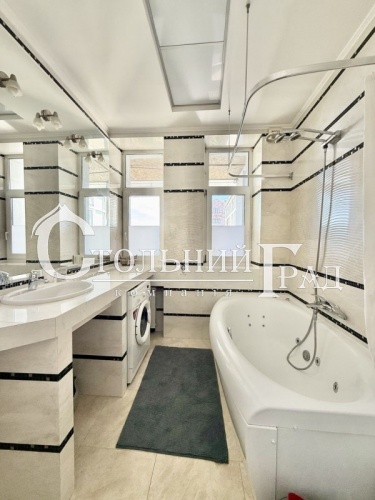 Rent a 3-room apartment in the quiet historic center of Kiev - Stolny Grad photo 8