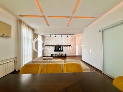 Rent a cool 4-room apartment in Shevchenkivskyi district, Tsirk - Stolny Grad photo 1