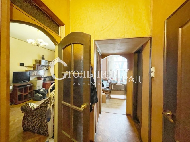 Продаж великої 1-кімнатної квартири біля метро Дорогожичі - АН Стольний Град фото 4