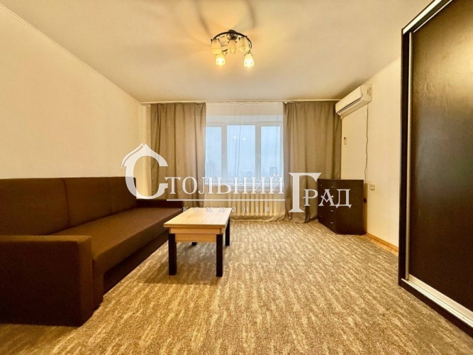 Rent a 2-room apartment in Solomensky district of Kiev - Stolny Grad photo 1