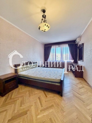 Оренда просторої сімейної 3-кімнатної квартири на Печерській площі — АН «Стольний Град» фото 9