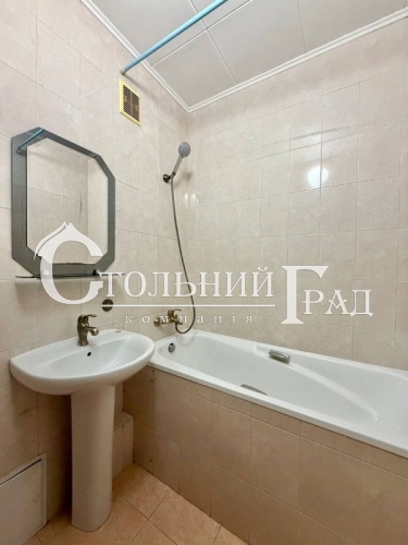 Оренда просторої сімейної 3-кімнатної квартири на Печерській площі — АН «Стольний Град» фото 13