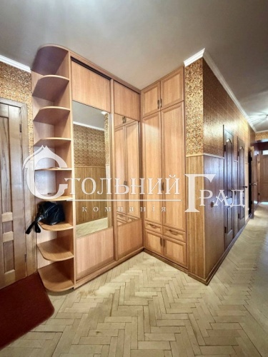 Оренда просторої сімейної 3-кімнатної квартири на Печерській площі — АН «Стольний Град» фото 18