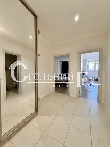 The first rent of an apartment in a new building of the NAU - Real Estate Stolny Grad photo 3