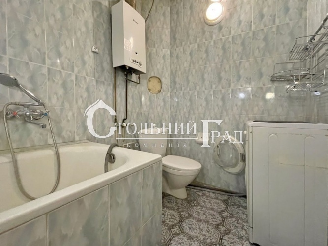 Продаж 2-к квартири на Дарницькій площі - АН Стольний Град фото 4