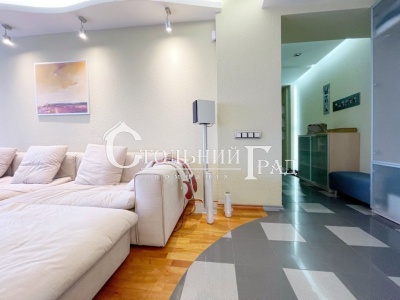 Продам 3-кімнатну квартиру в самому центрі Києва — АН «Стольний Град» фото 1