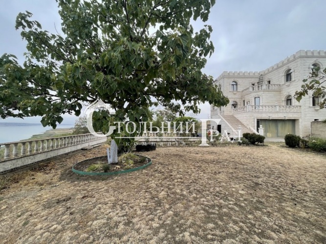 Villa for sale on the shore of the Khadzhibeyevsky Estuary - Stolny Grad Real Estate Agency photo 21