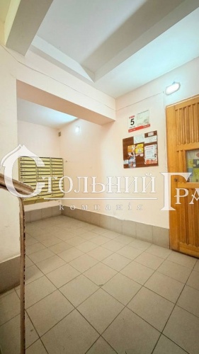 Продаж чудової сімейної 3-кімнатної квартири в цегляному будинку з газом на Позняках — АН «Стольний Град» фото 28