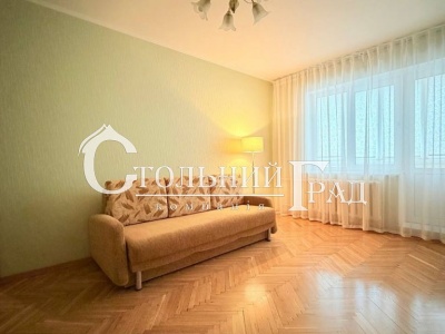 2-bedroom apartment for sale near the Minskaya Metro station, across from Dream Town - Stolny Grad Real Estate Agency photo 1